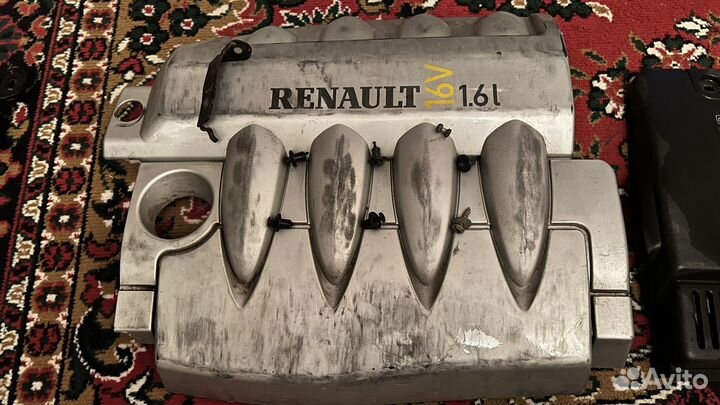 Декоративный пластик renault моторного отсека