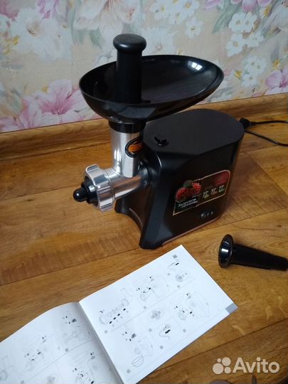 Мясорубка электрическая redmond 6в1 (новая)
