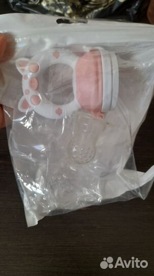 Бутылочки, ниблер и пакеты для грудного молока