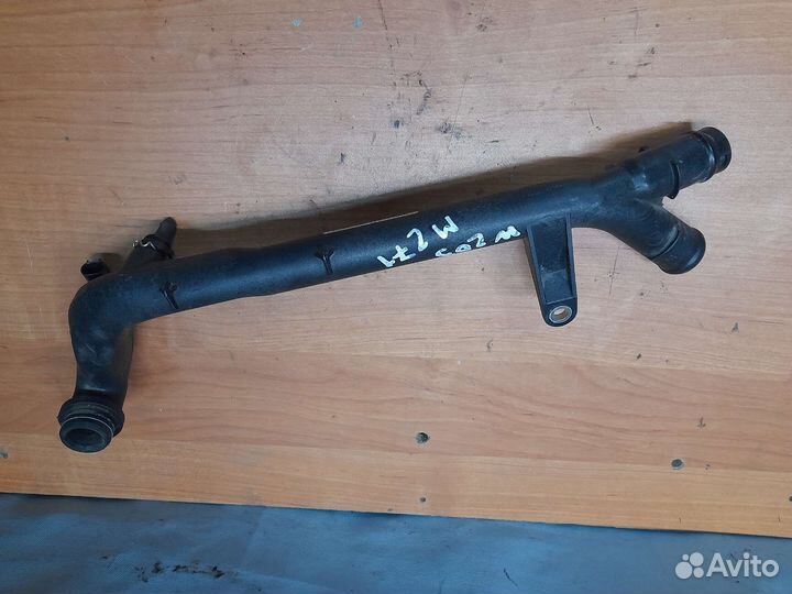 Патрубок Mercedes W203 M271