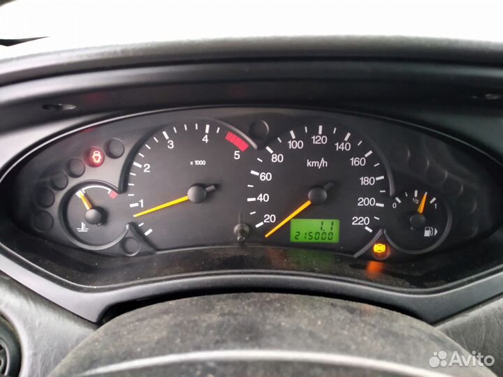 Ford Focus 1.8 МТ, 2004, битый, 215 000 км
