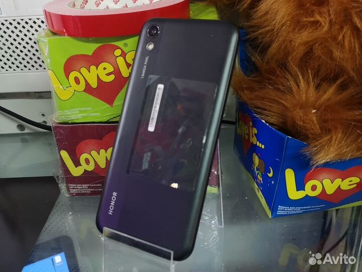 Honor 8s 2/32gb