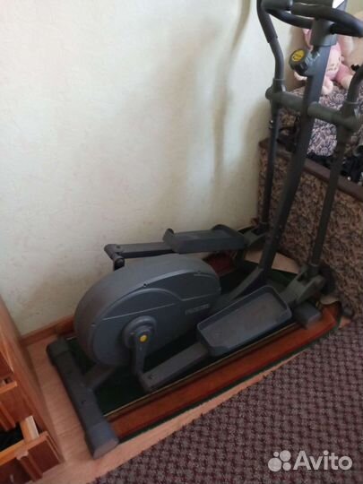 Элипсоидный тренажер