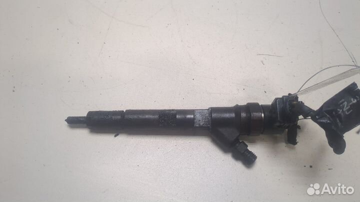 Форсунка топливная Jeep Liberty