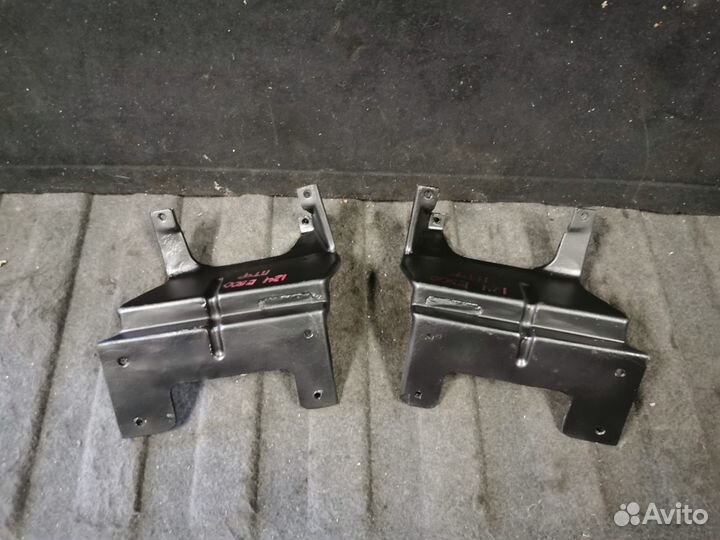 Кронштейны птф перд бампера Mercedes W124 E500