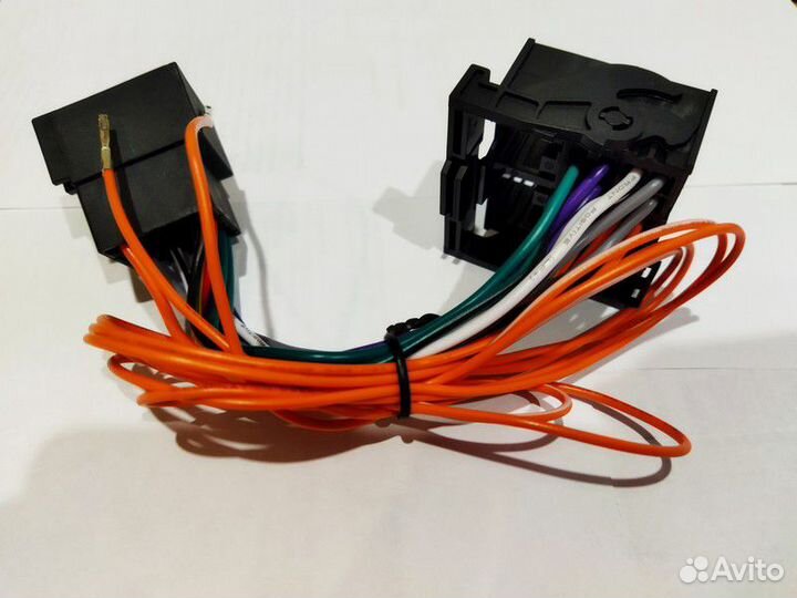 Переходник ISO - QuadLock для штатных магнитол VW