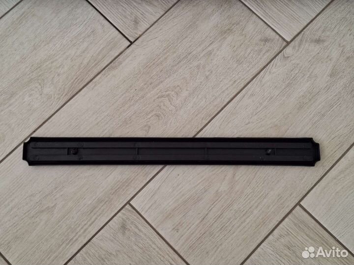 Магнитный держатель для ножей