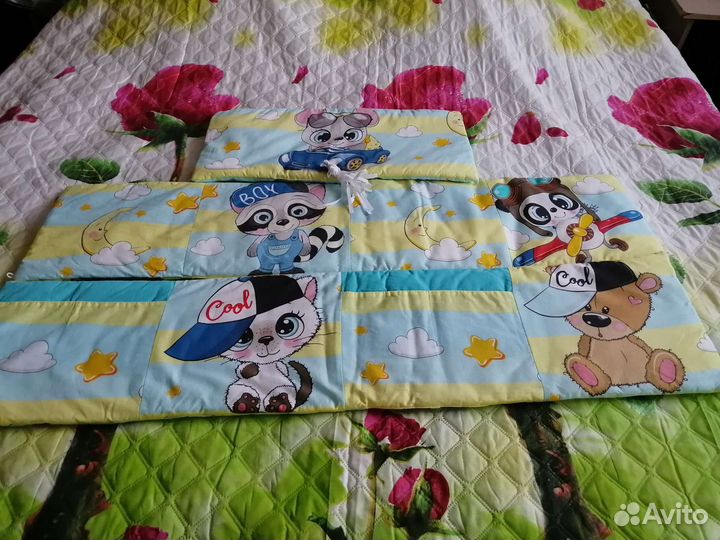 Бортики в детскую кроватку