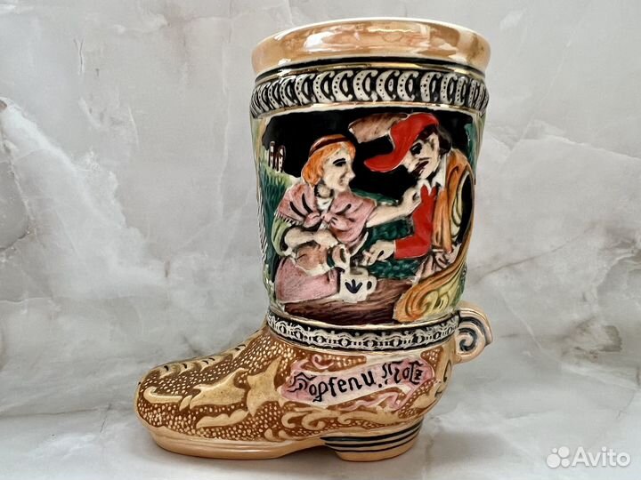 Статуэтка карандашница сапожок