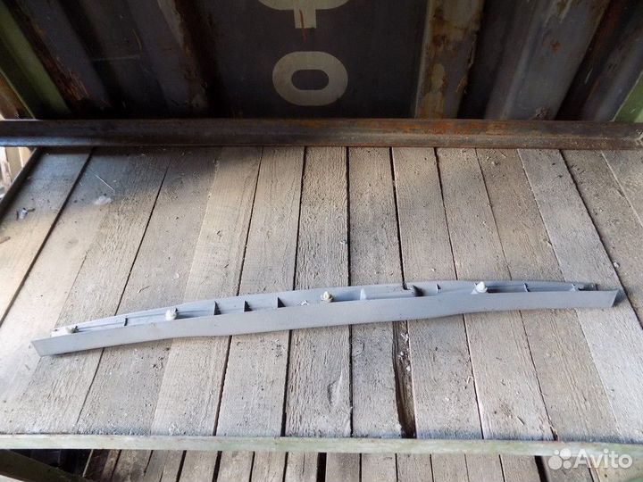 Обшивка двери багажника Tucson 2004-2010