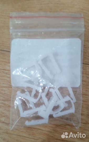 Фиксатор (клипса)