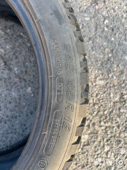 Michelin X-Ice North 3 245/40 R18