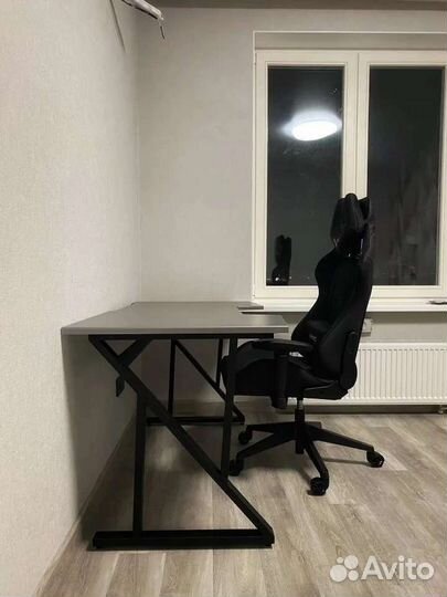 Игровой компьютерный стол