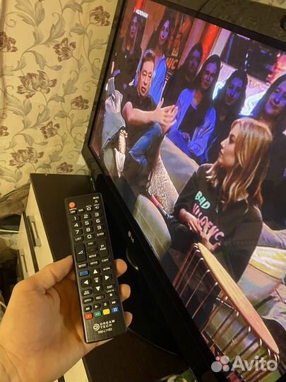 Телевизор 42PG200R