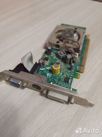 Видеокарта GeForce 8300 gs 128Mb