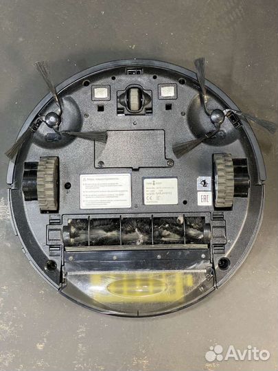 Робот пылесос Iclebo Yujin robot Arte на запчасти