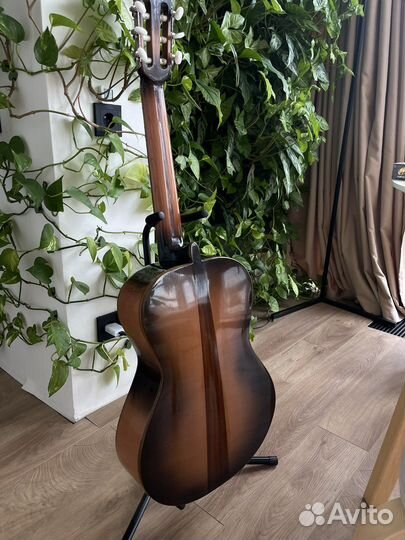 Классическая гитара