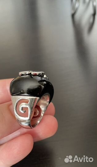 Дизайнеское кольцо