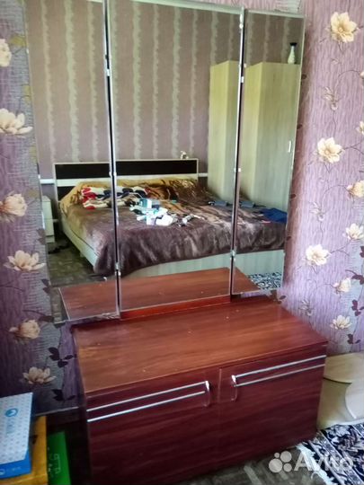 Трюмо трельяж с зеркалом