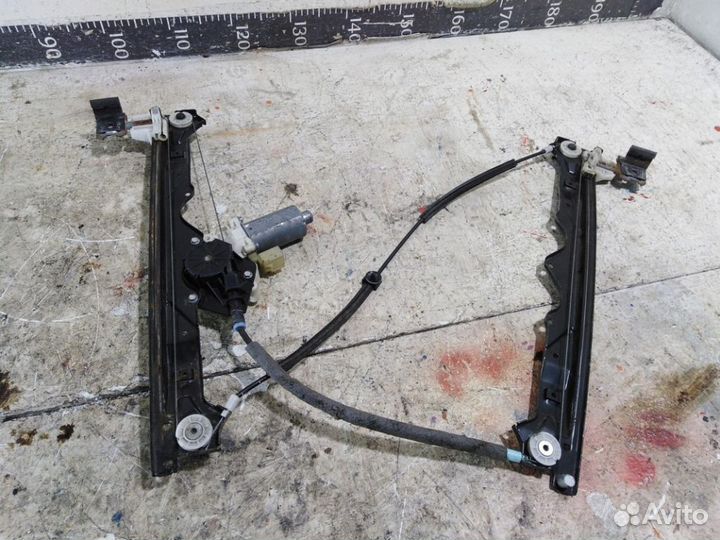Стеклоподъемник электрический передний левый