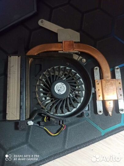 Sony SVE151G13V Система охлаждения