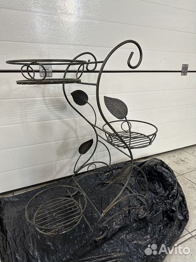 Подставка для цветов