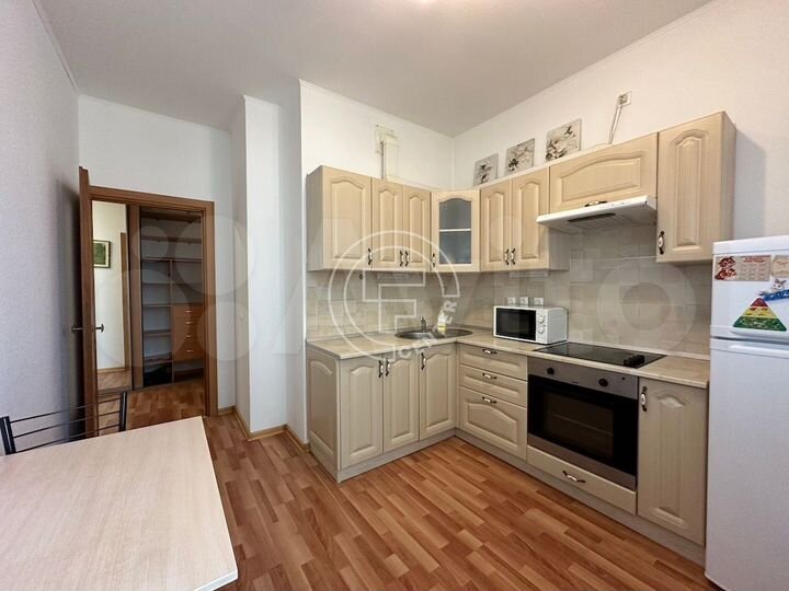 1-к. квартира, 40 м², 15/25 эт.