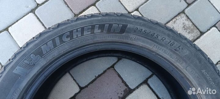 Michelin Pilot Alpin 5 245/45 R18 100V