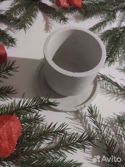 Подставки, подносы, подсвечник