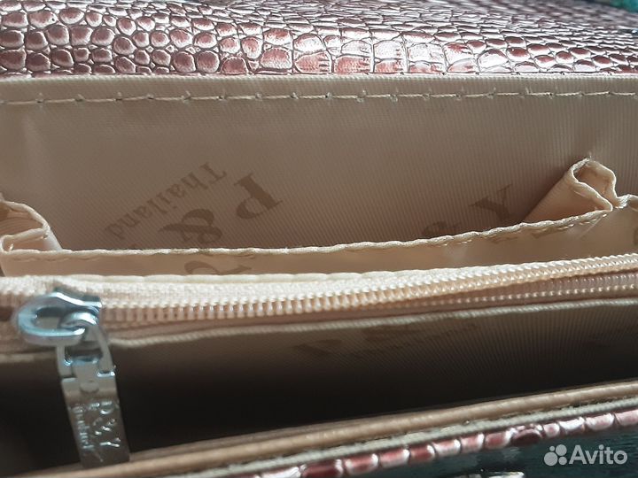 Сумочки и сумки женские