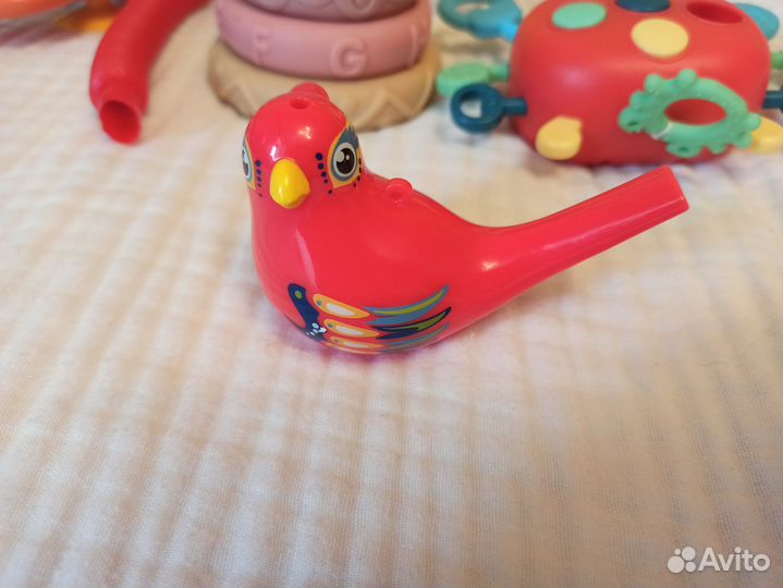 Развивающие игрушки для малышей пакетом