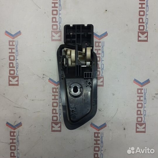 Ручка двери передней левая (внутренняя) ssangyong