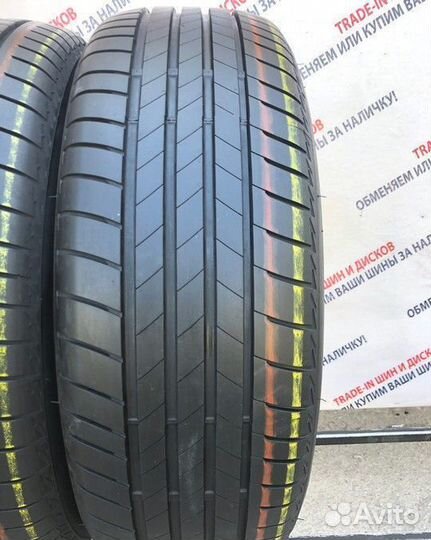Bridgestone Turanza T005 215/60 R17