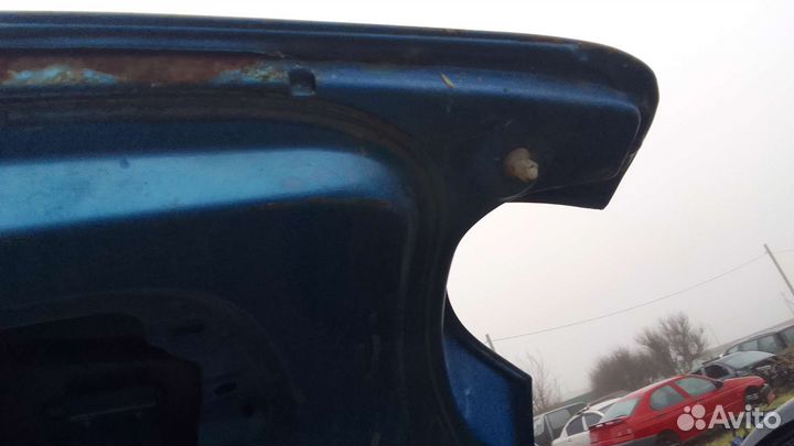 Дверь задняя крышка багажника Пежо 206
