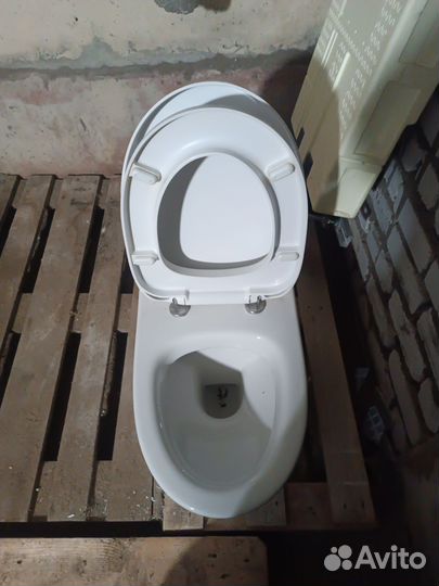 Инстоляция с унитазом бу