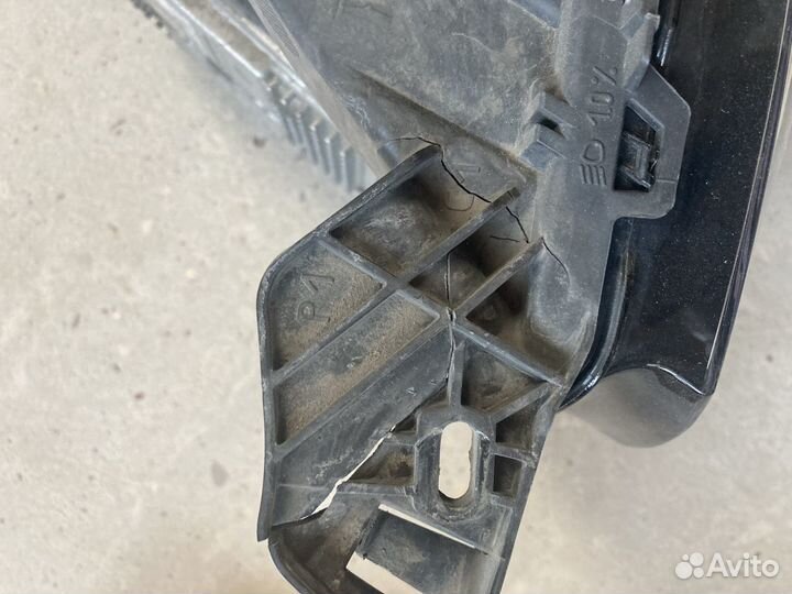 Фара volvo xc90 II левая 31353153