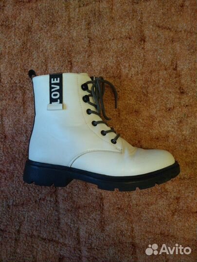 Ботинки и сапоги на девочку