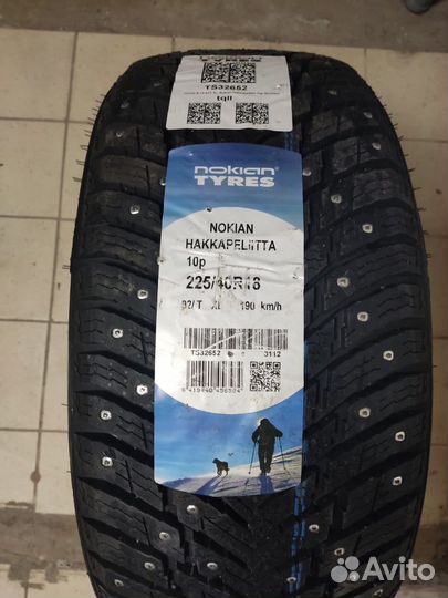 Nokian Tyres Hakkapeliitta 10p 225/40 R18 92