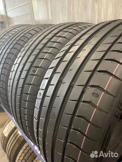 Triangle EffeXSport TH202 255/30 R19 93Y