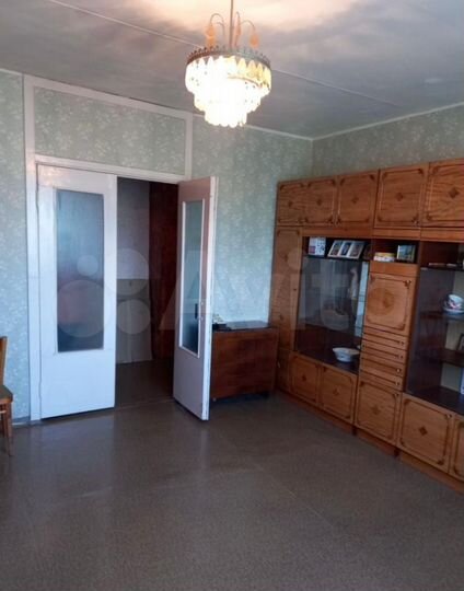 4-к. квартира, 82 м², 8/9 эт.