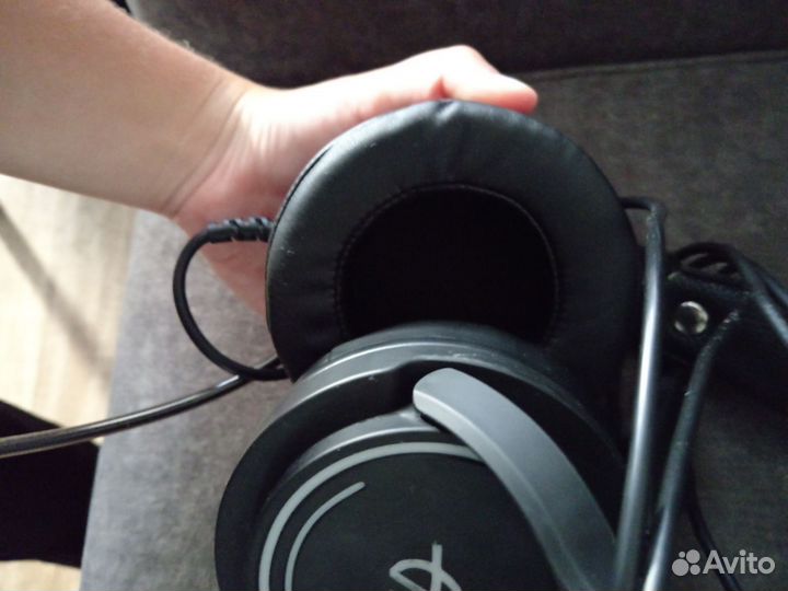 Игровые наушники с микрофоном