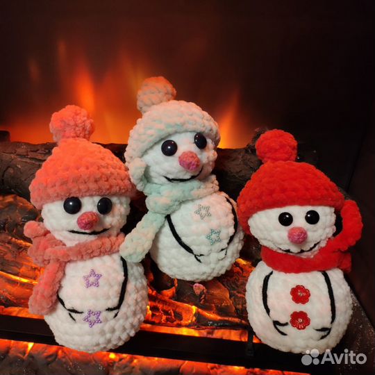 Новогодний снеговик