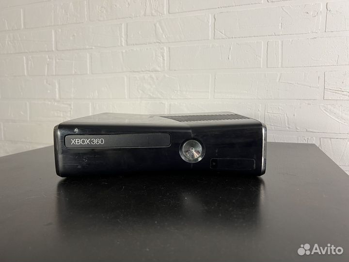 Xbox 360 slim прошитый