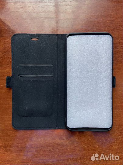 Чехол-книжка (новый) Honor 10i/20e