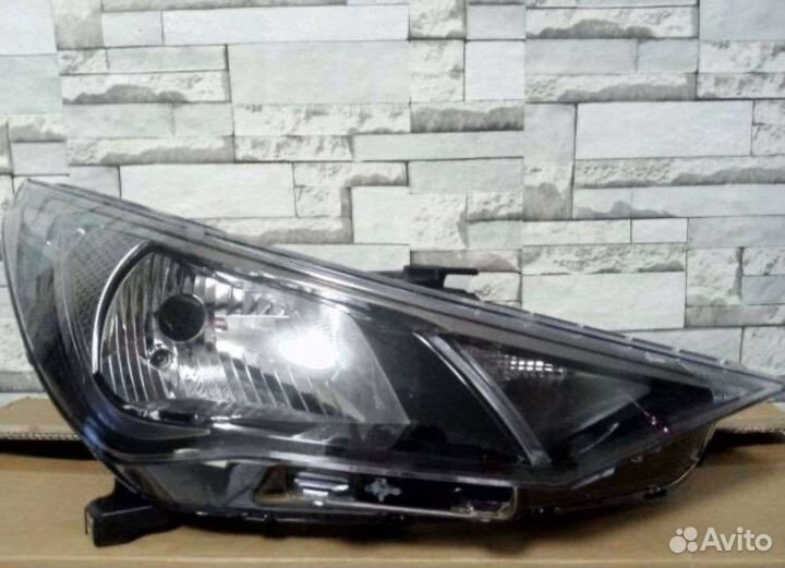 Фара на hyundai solaris 17-20