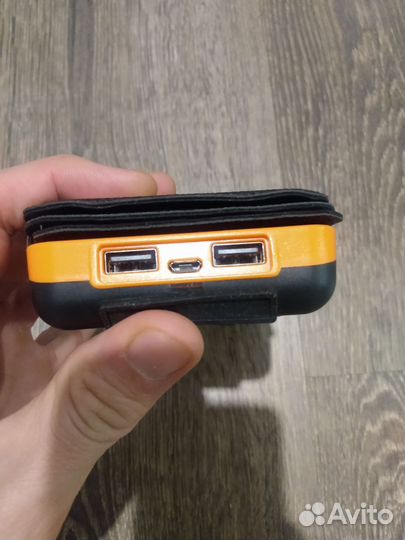 Внешнее портативное зарядное устройство Power Bank