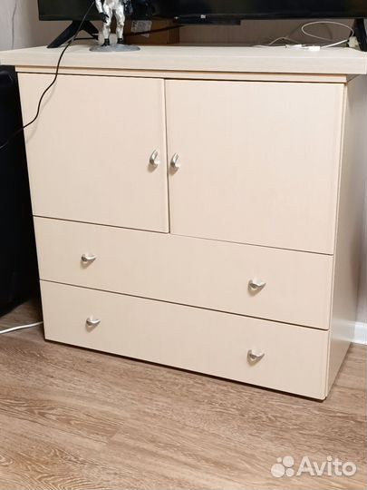 Детский мебельный гарнитур