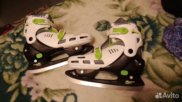 Продам коньки размер 38,39,40,41 торг