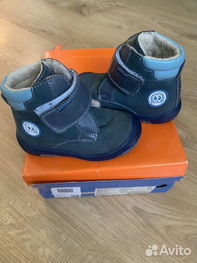 Ботинки демисезонные antilopa р.24-25