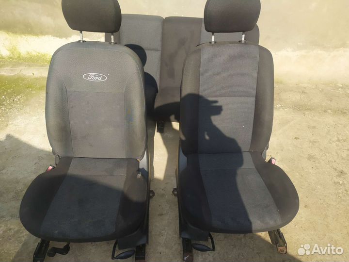 Сиденья на ford focus 1